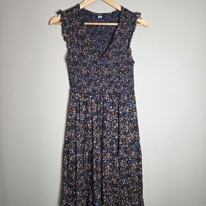 Navy Floral Vneck Smocked Sleeveless Maxi Dress - D102